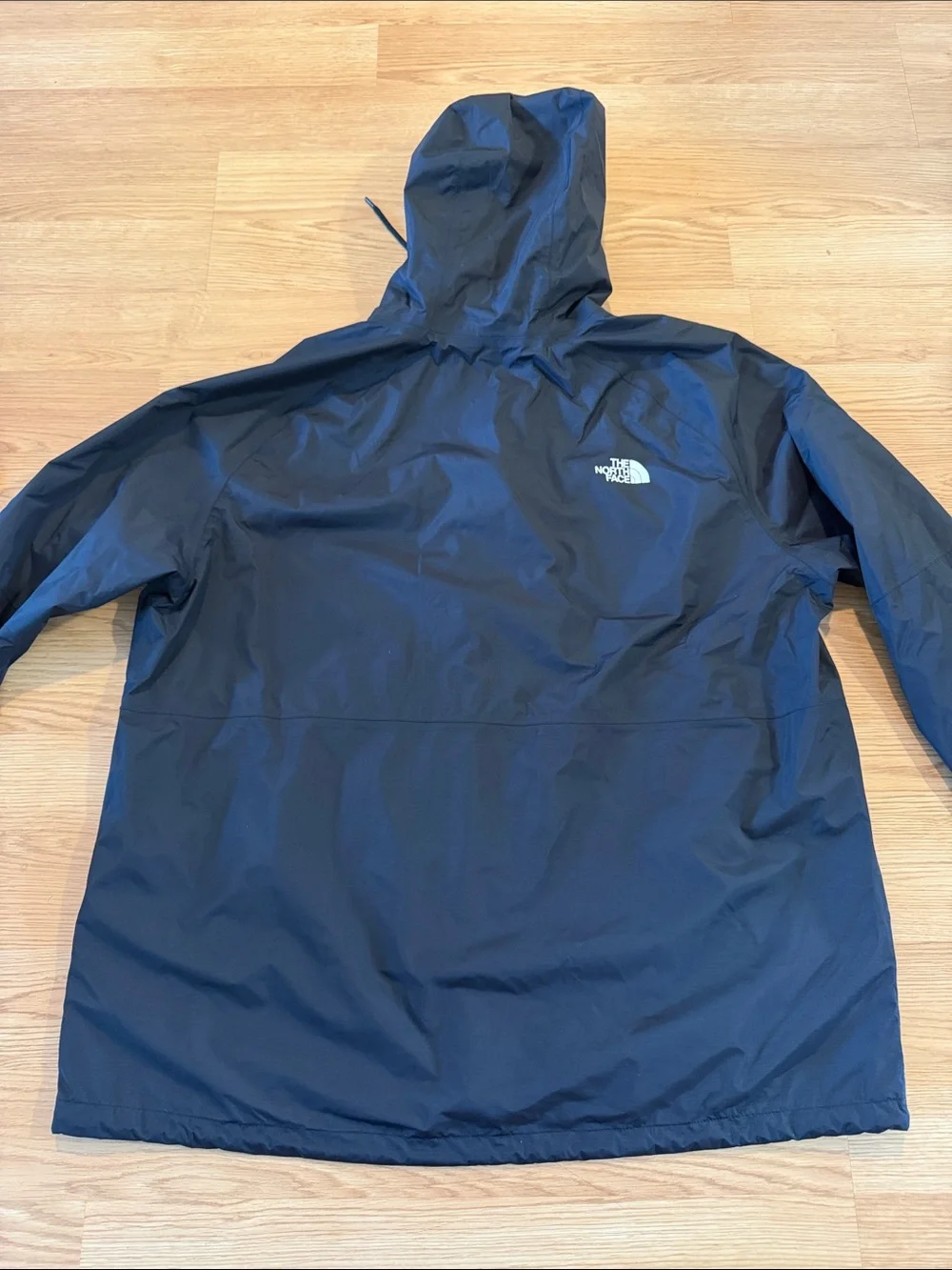 Men’s North Face Rain Jacket Black